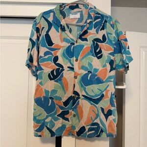Old Navy Men's Leaf Print Shirt